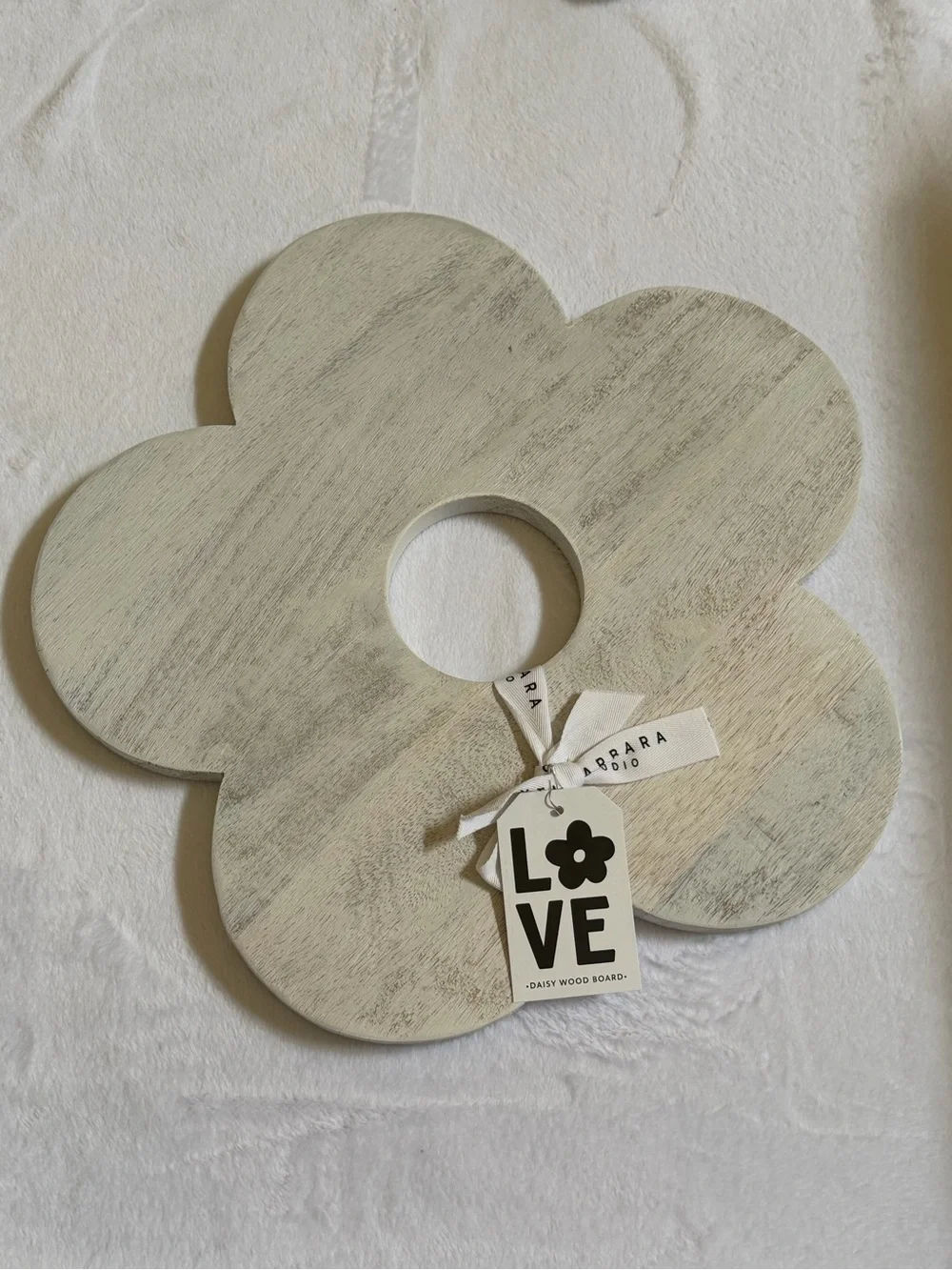 LOVE Daisy Mango Wood Charcuterie Board Cheese Board Round Wine Holder 17.5